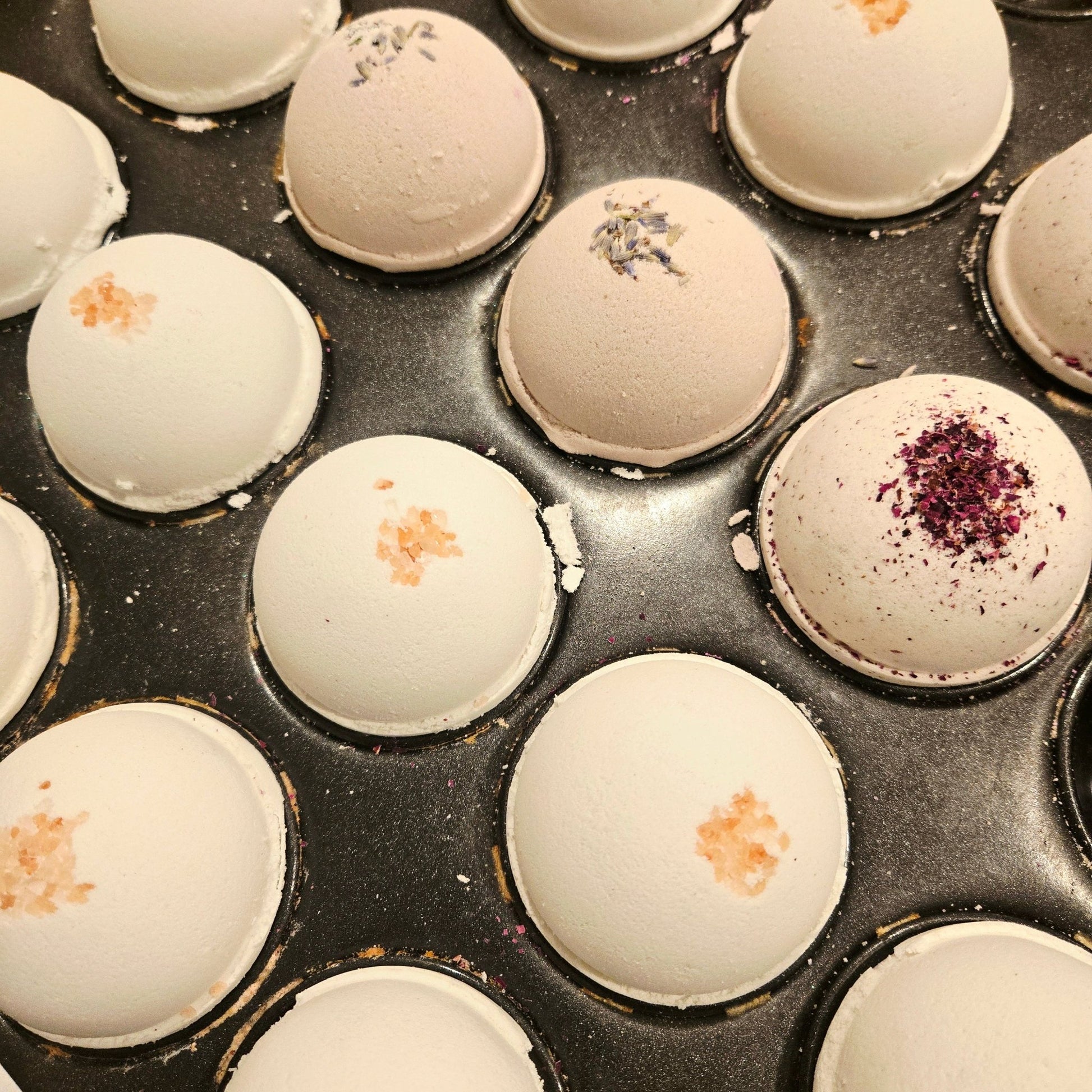 Essentials All Natural Bath Bombs - 6K Trading Post