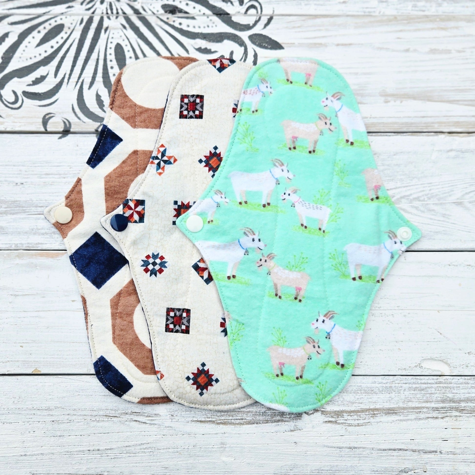 Ladies All Natural Cloth Pad Set - 6K Trading Post